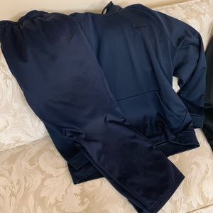 Men’s Nike Therma Fit Sweat Suit